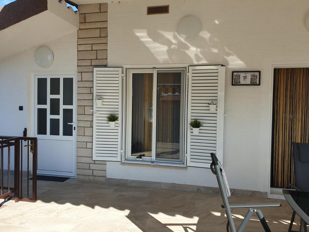 Apartman Anabella Rovanjska Zewnętrze zdjęcie